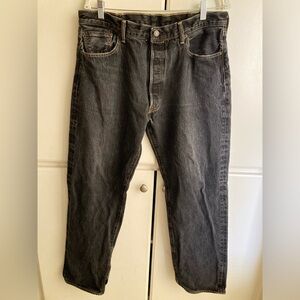 Levi's Mens Size 38x34 501 Jeans Medium Wash Button Fly Straight Leg Classic